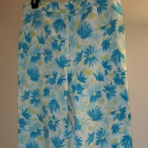 Flowered Capris - size 10-12